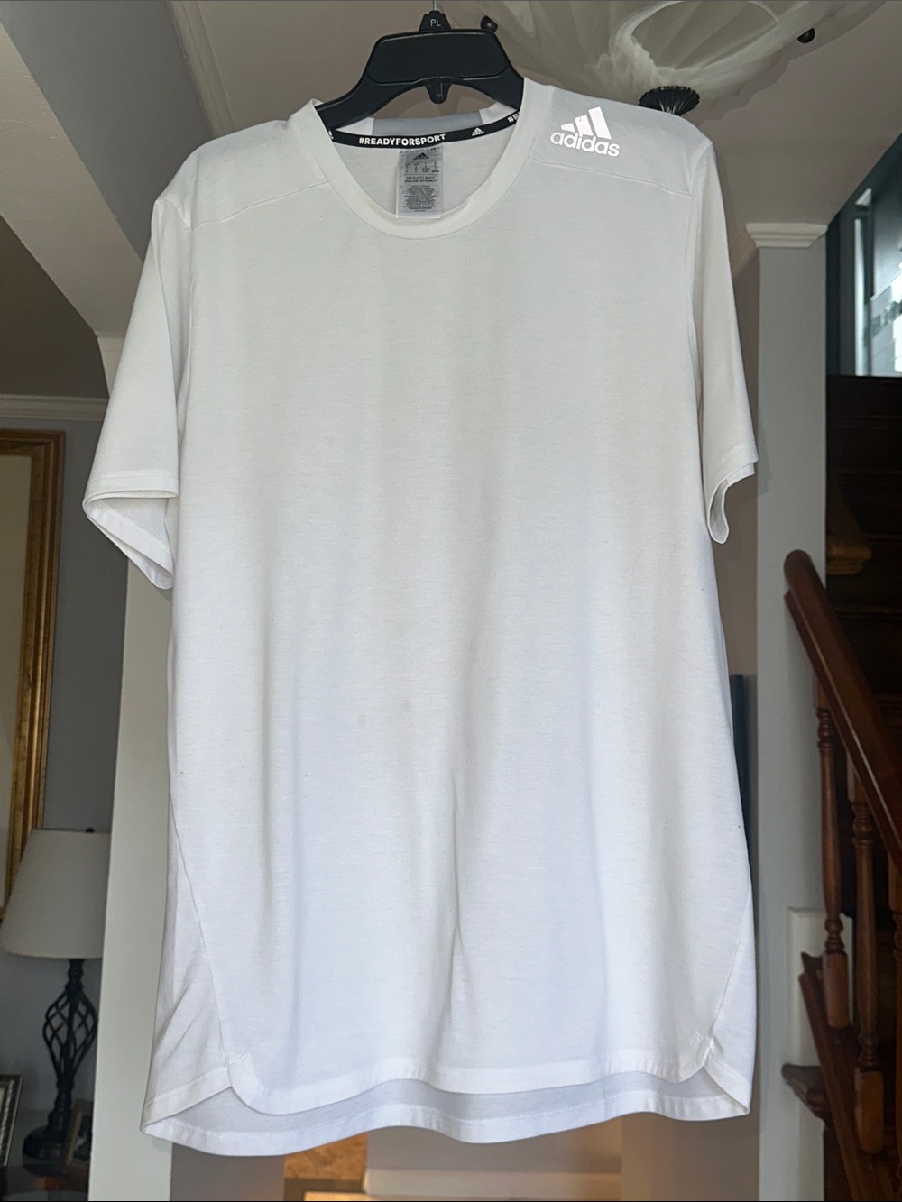 🌺 adidas Men’s White Short Sleeve Performance Tee Sz L